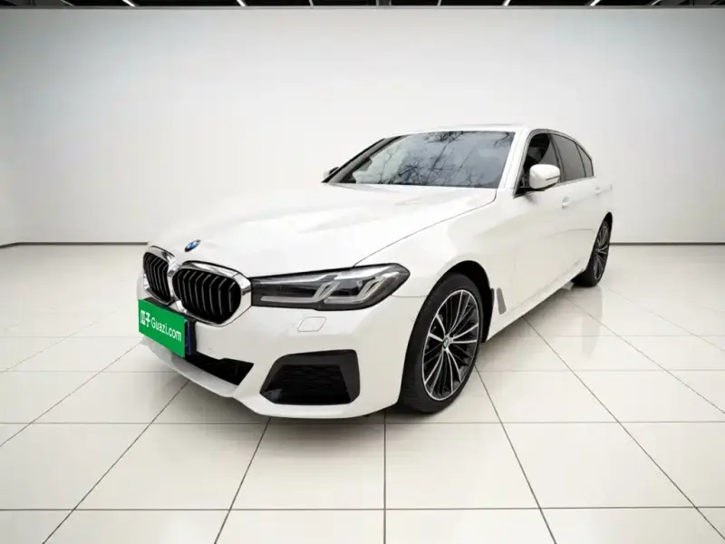 BMW 5 Series, 2022