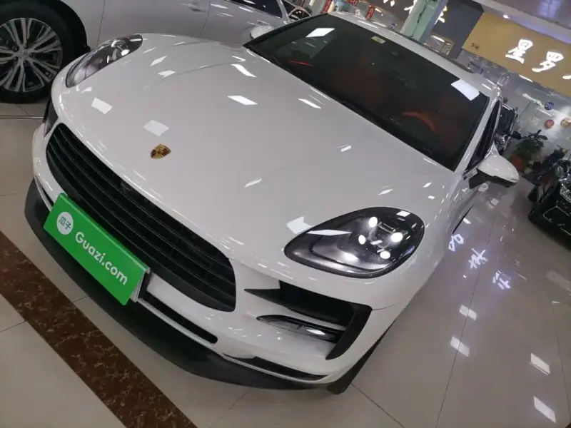 Porsche Macan, 2019