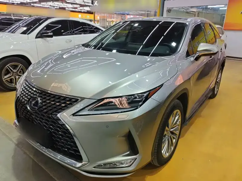 Lexus RX, 2020