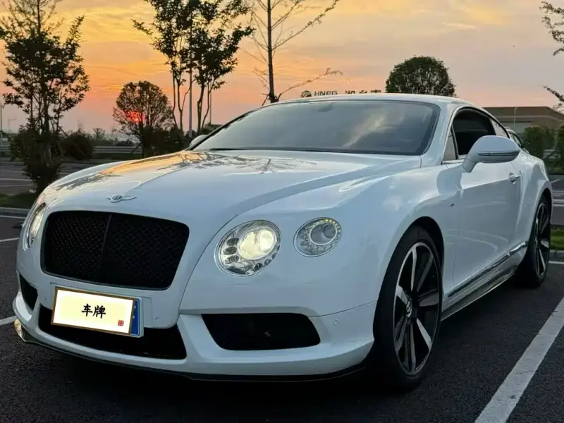 Bentley Continental, 2015