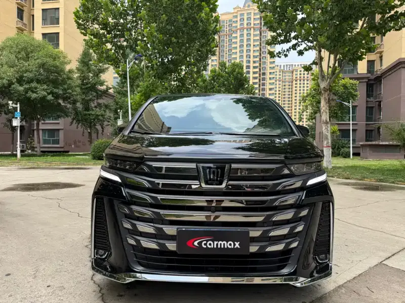 Toyota Vellfire, 2024