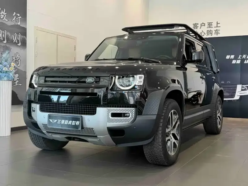 Land Rover Defender, 2024