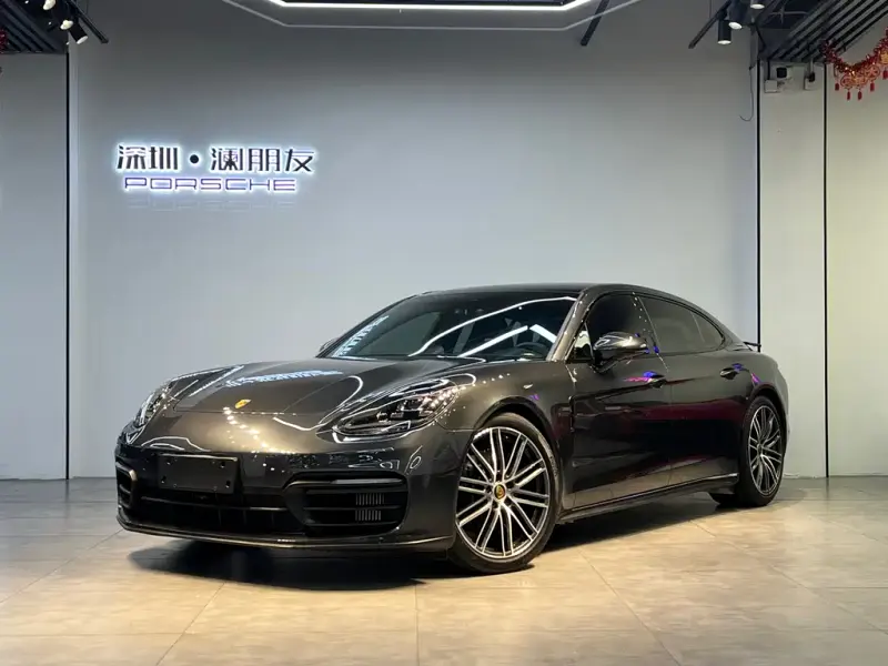 Porsche Panamera, 2022