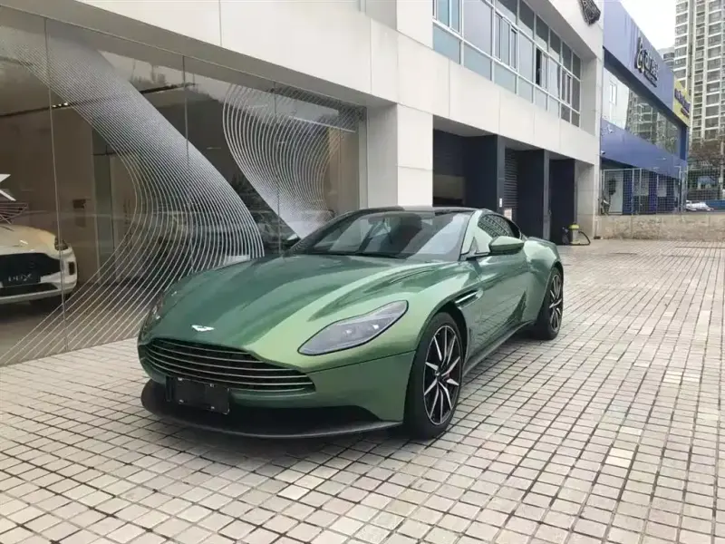 Aston Martin DB11, 2019