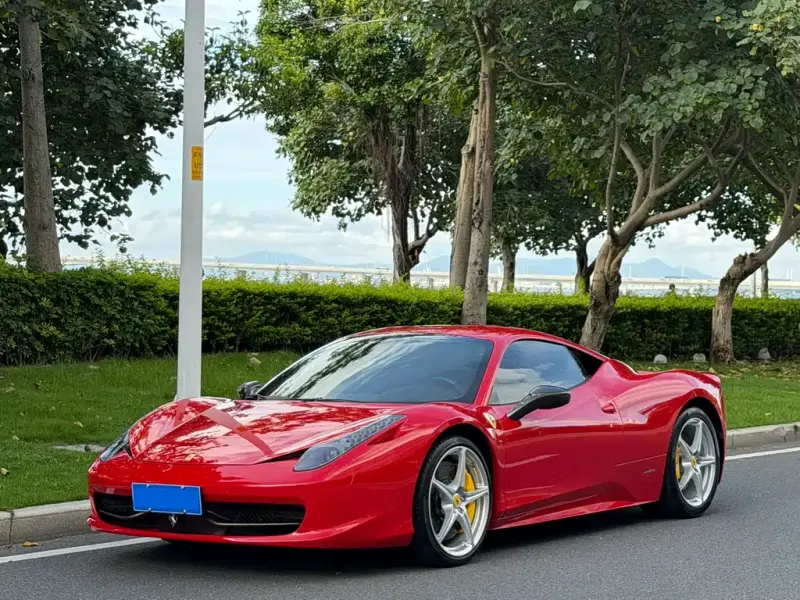Ferrari 458, 2014 — фото 1
