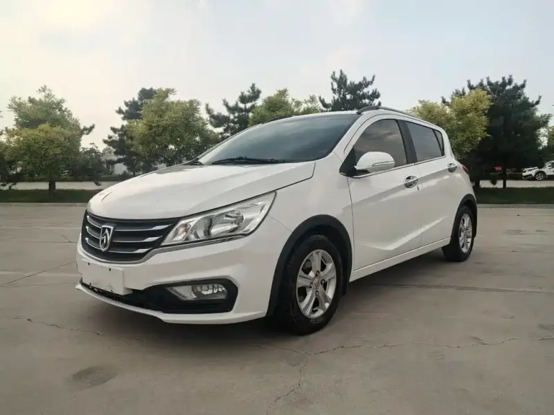 Baojun 310, 2017