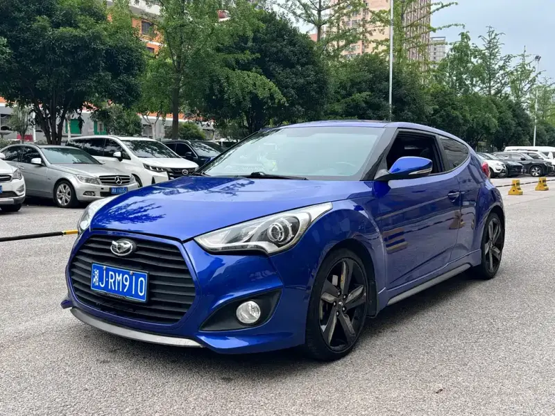 Hyundai Veloster, 2014