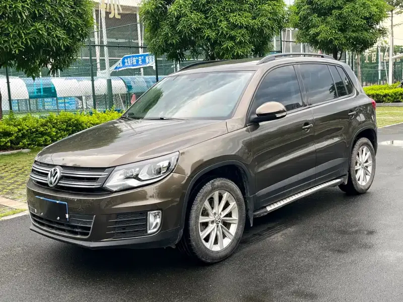 Volkswagen Tiguan, 2015 — фото 1