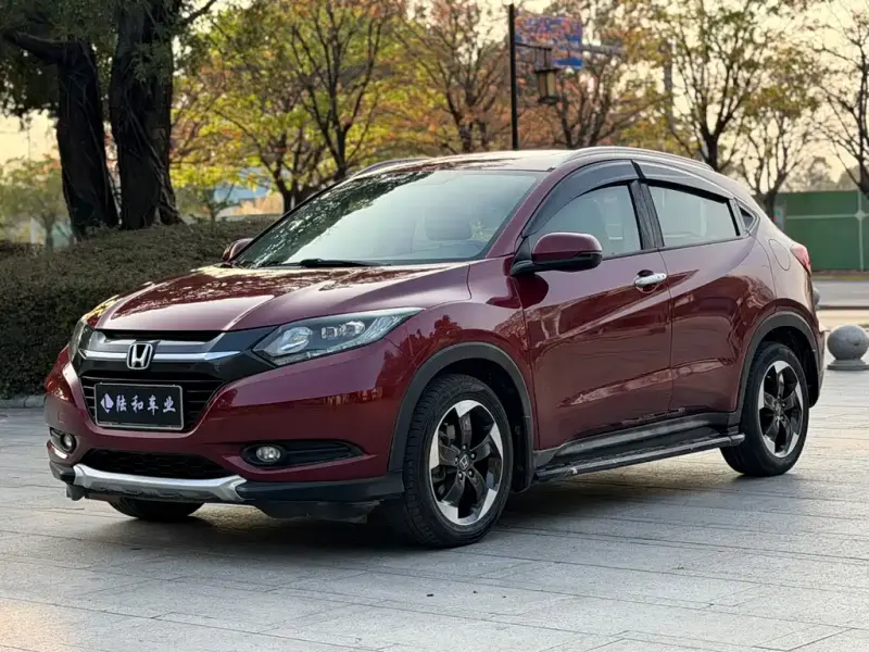 Honda Vezel, 2015 — фото 1