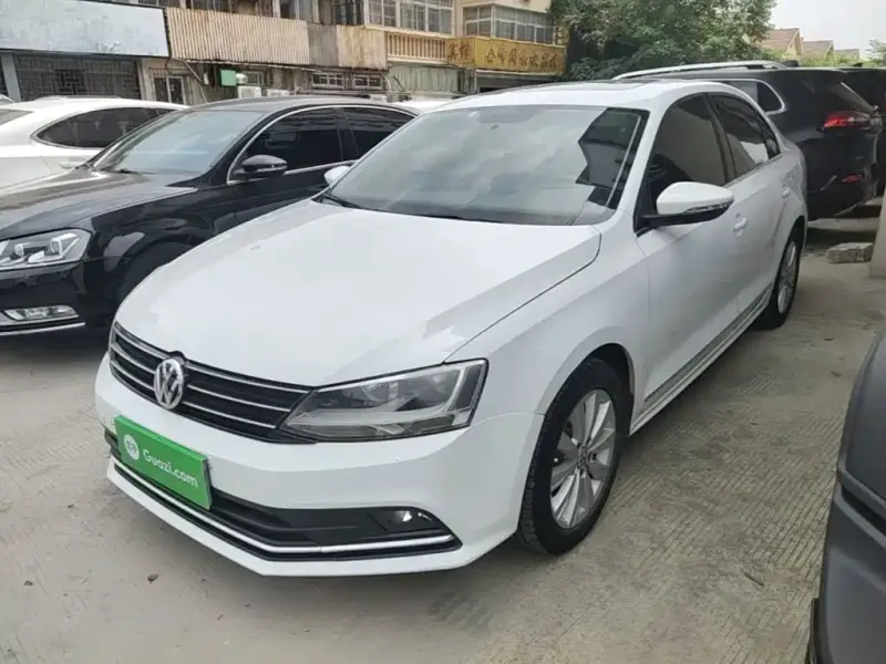 Volkswagen Sagitar, 2016