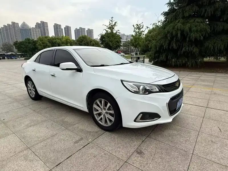 Chevrolet Malibu, 2018 — фото 1