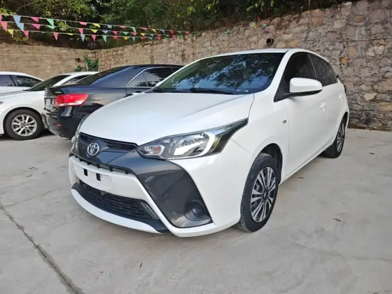 Toyota Yaris L, 2020