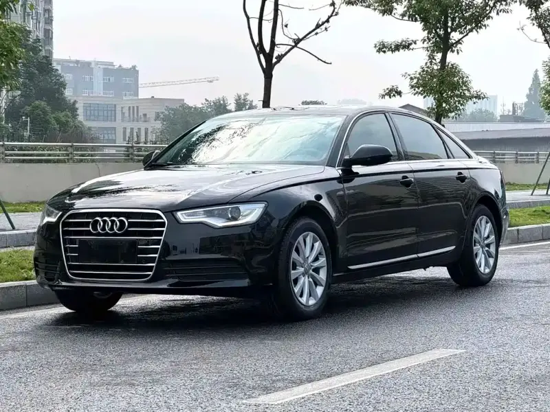 Audi A6L, 2012 — фото 1