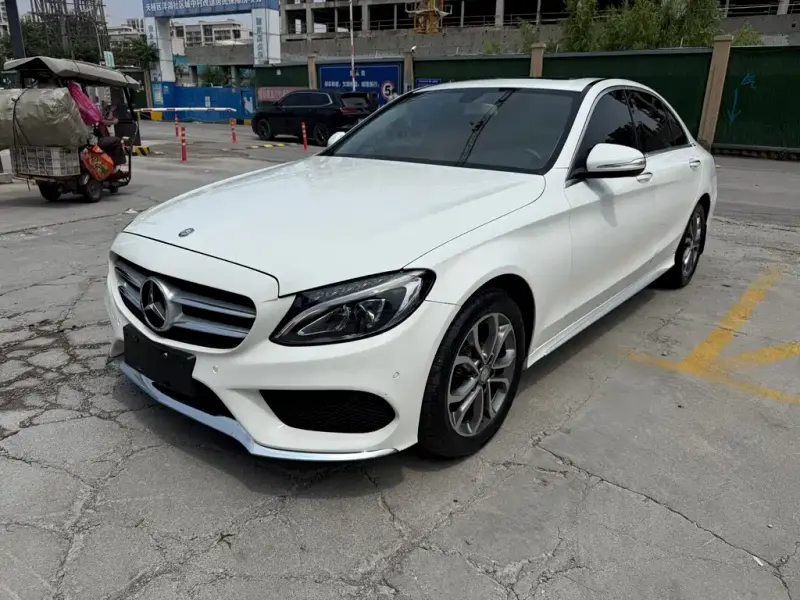 Mercedes-Benz C-Class, 2015