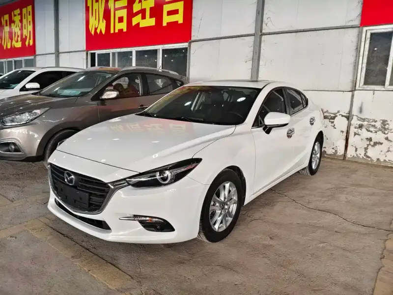 Mazda 3 Axela, 2018
