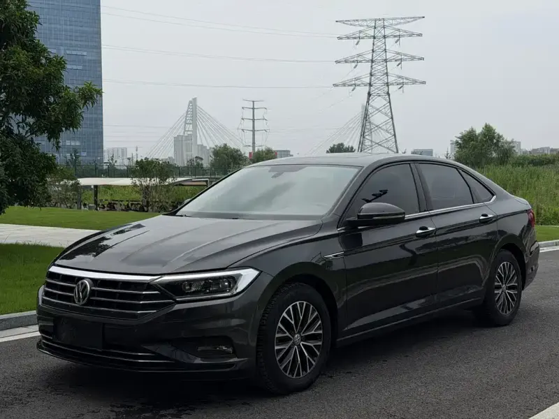 Volkswagen Sagitar, 2020