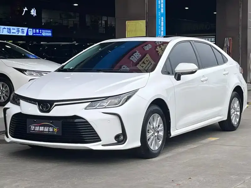 Toyota Corolla, 2020 — фото 1