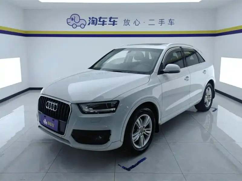 Audi Q3, 2016 — фото 1