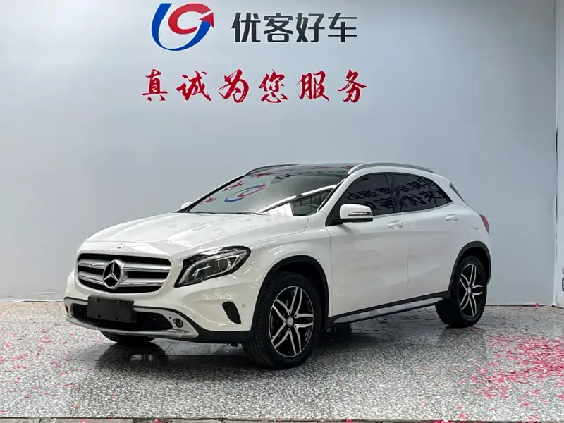Mercedes-Benz GLA, 2016 — фото 1