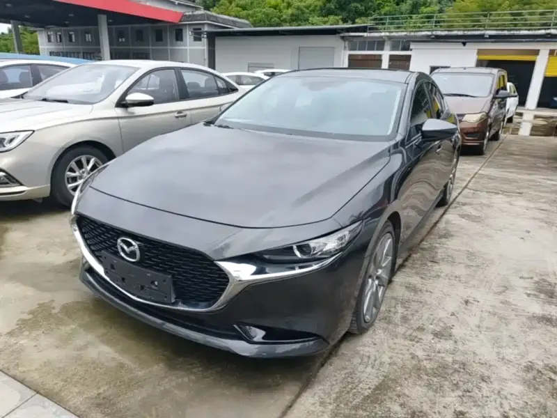 Mazda 3 Axela, 2022