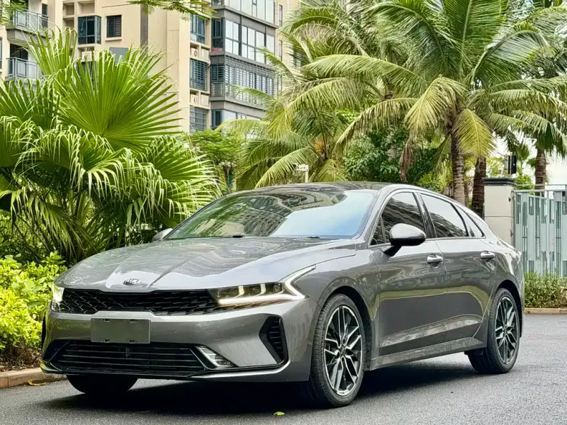 Kia K5, 2021