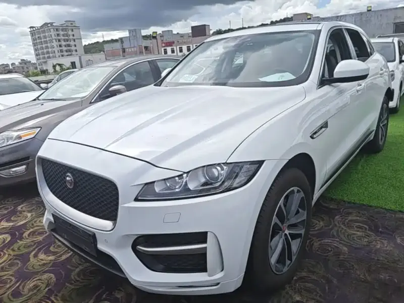Jaguar F-PACE, 2017