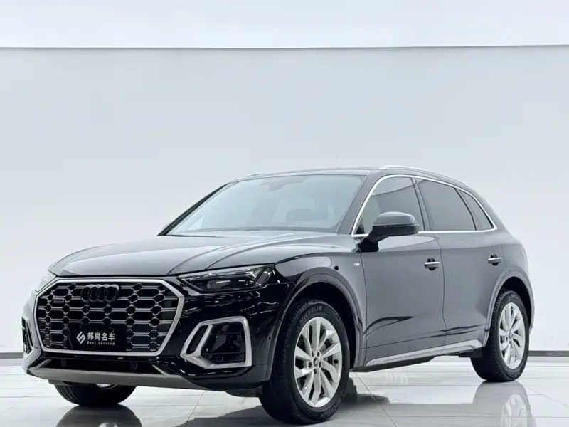 Audi Q5L, 2022