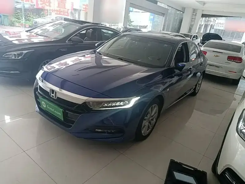 Honda Accord, 2020 — фото 1