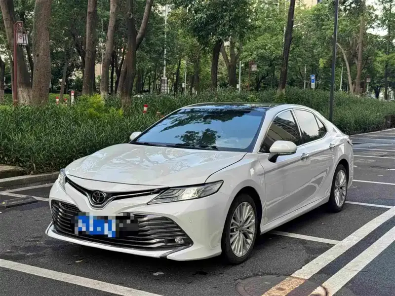 Toyota Camry, 2020
