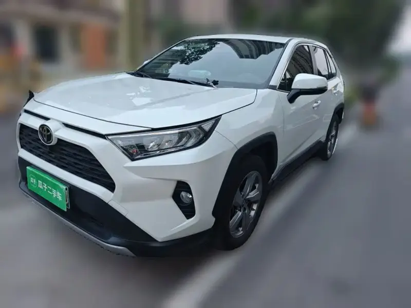 Toyota RAV4, 2020 — фото 1