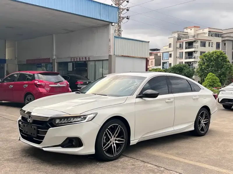 Honda Accord, 2023 — фото 1