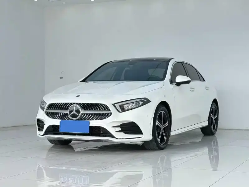 Mercedes-Benz A-Class, 2023 — фото 1