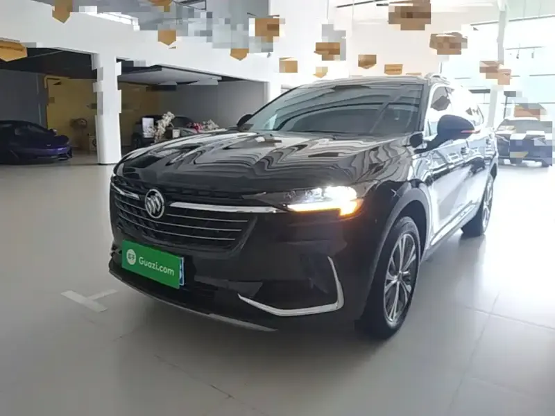 Buick Envision Plus, 2022