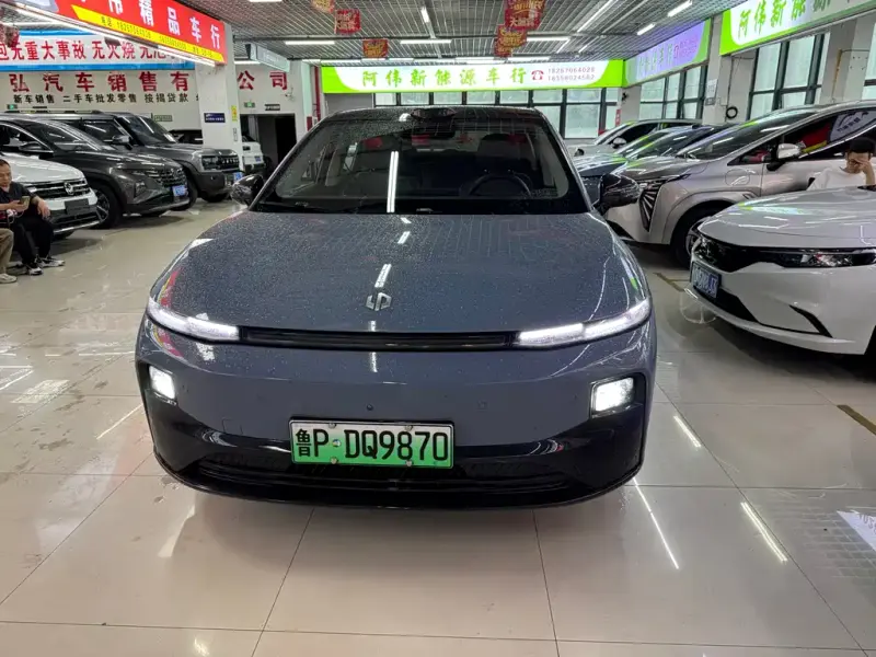 Leapmotor B01, 2025