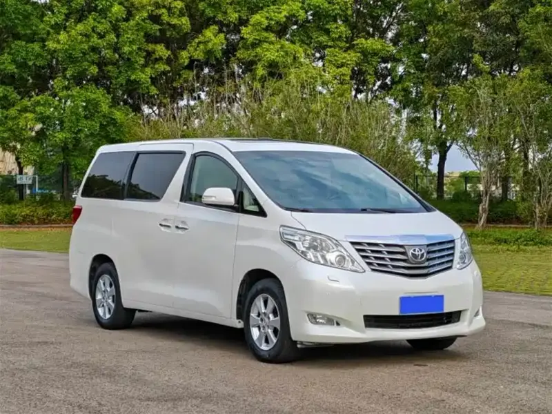 Toyota Alphard, 2010