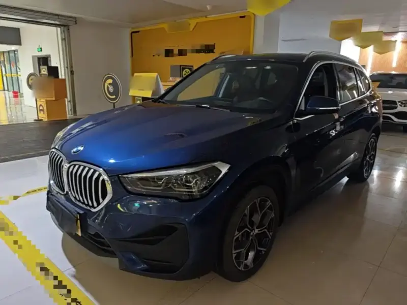 BMW X1, 2022 — фото 1