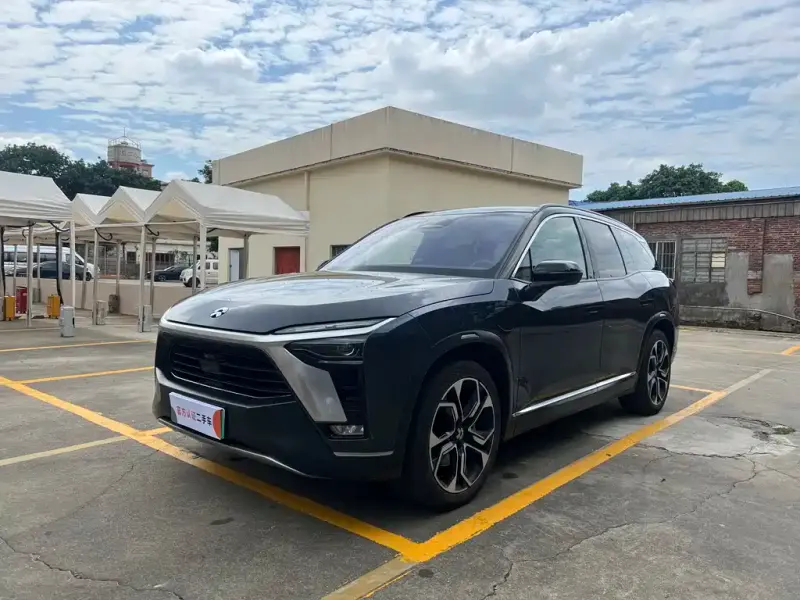 NIO ES8, 2022