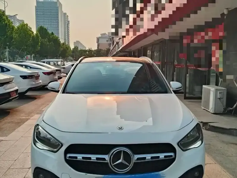 Mercedes-Benz GLA, 2021 — фото 1