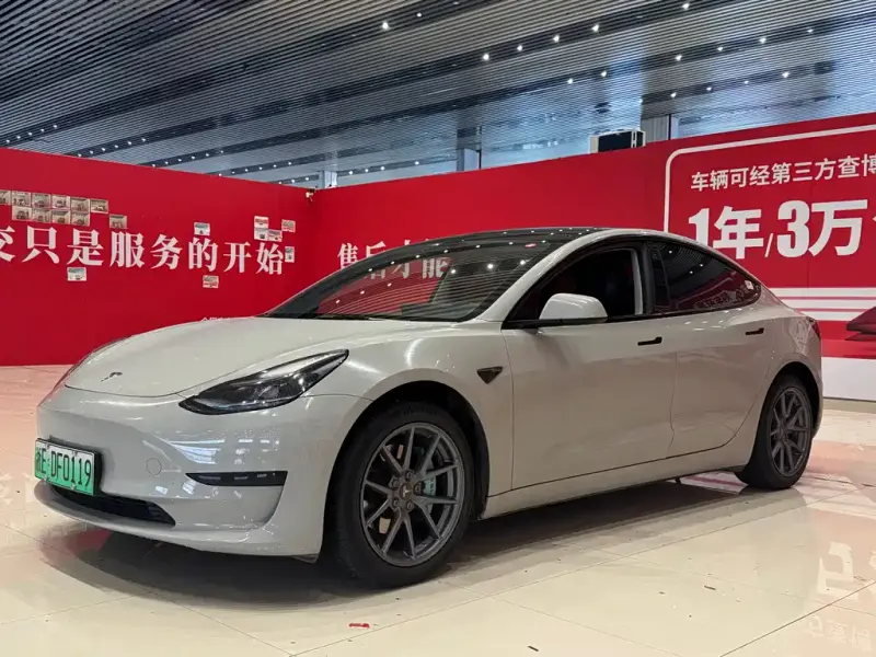 Tesla Model 3, 2023