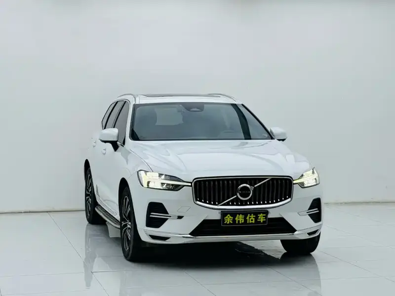 Volvo XC60, 2022