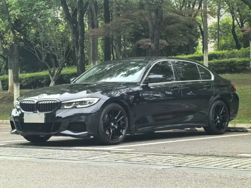 BMW 3 Series, 2021
