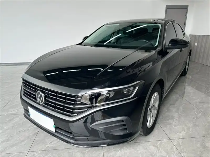 Volkswagen Passat, 2023