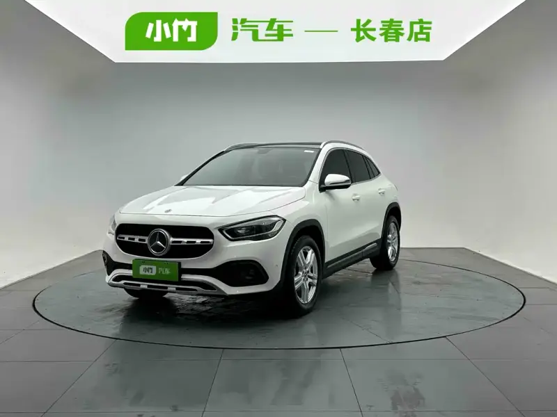 Mercedes-Benz GLA, 2021 — фото 1
