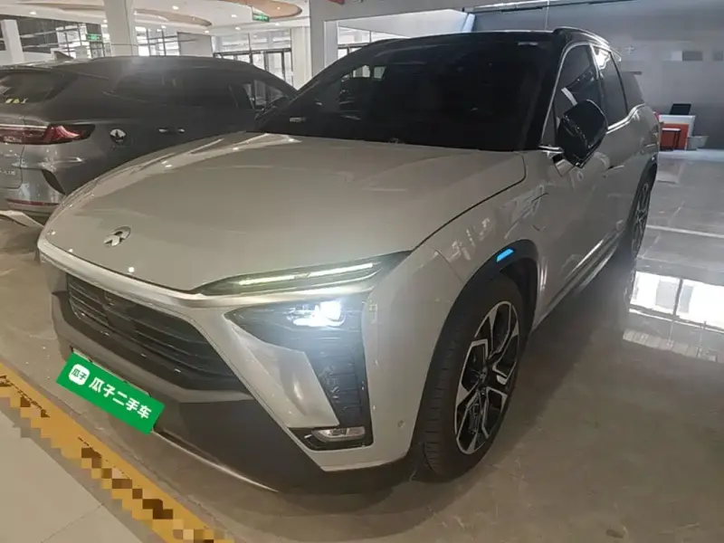 NIO ES8, 2020