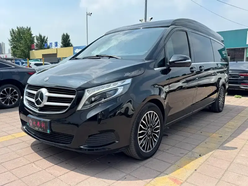 Mercedes-Benz V-Class, 2019 — фото 1
