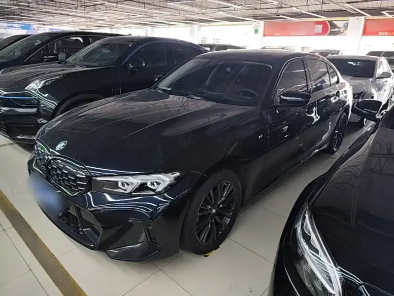 BMW 3 Series, 2023