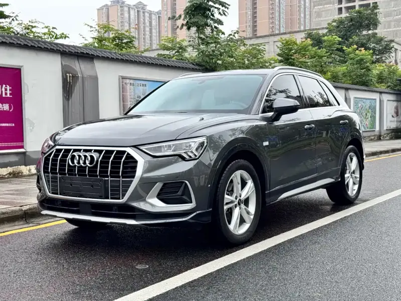 Audi Q3, 2022