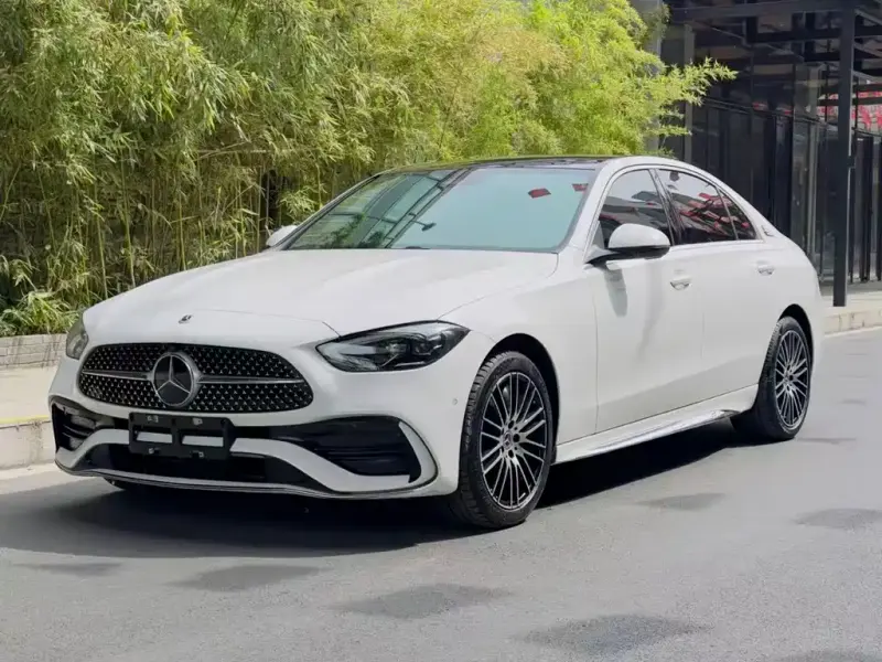 Mercedes-Benz C-Class, 2024
