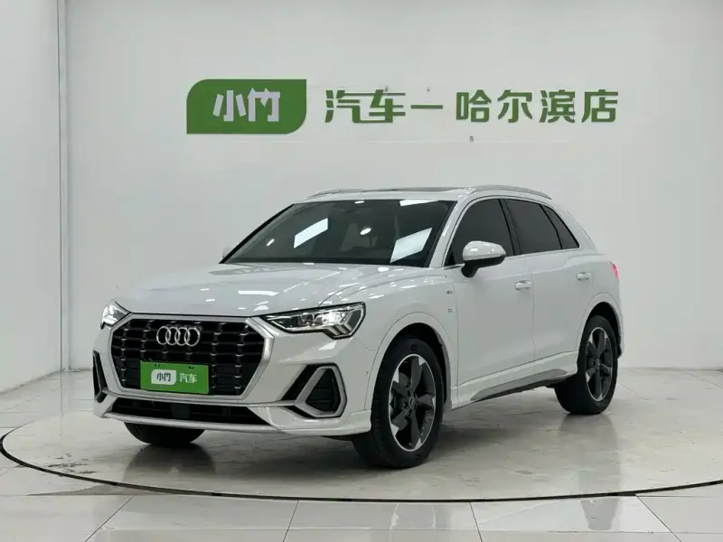 Audi Q3, 2023