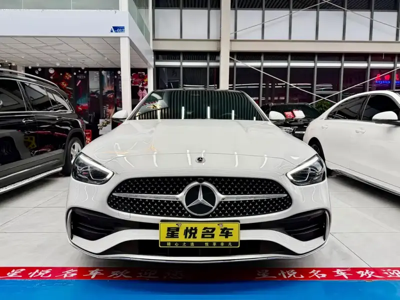 Mercedes-Benz C-Class, 2024